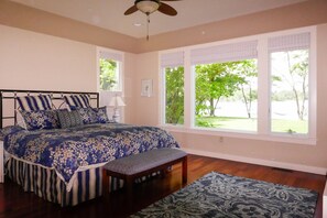 5 bedrooms, desk, iron/ironing board, free WiFi - Modern St Michaels estate -Pier, Pool, Gas fire pit, Bikes, Kayaks (Easton)