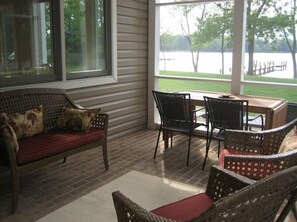 Interior - Modern St Michaels estate -Pier, Pool, Gas fire pit, Bikes, Kayaks (Easton)