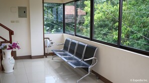 Interior - Townview Guest House (Larena)