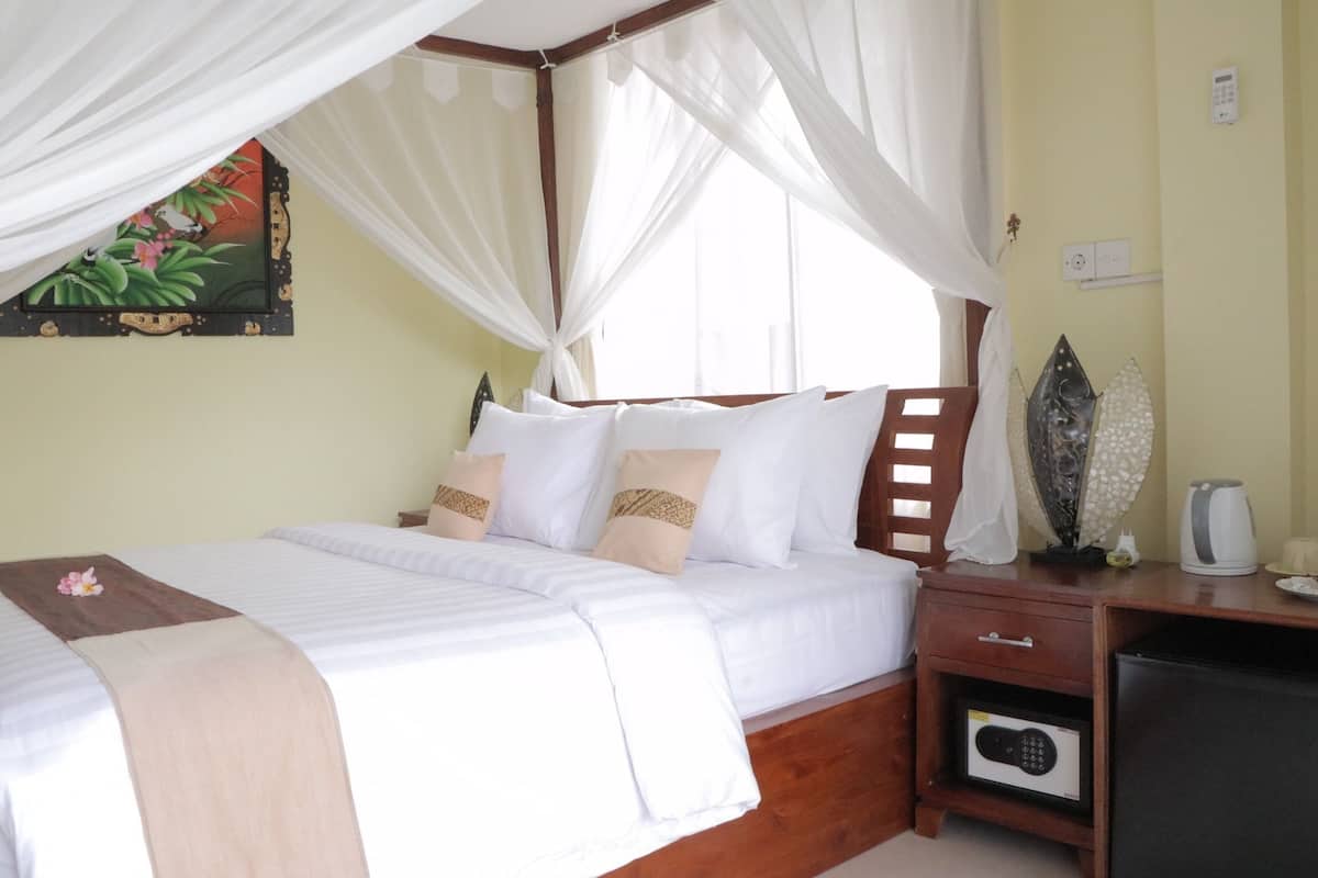 Deluxe Room, 1 Bedroom, Pool View