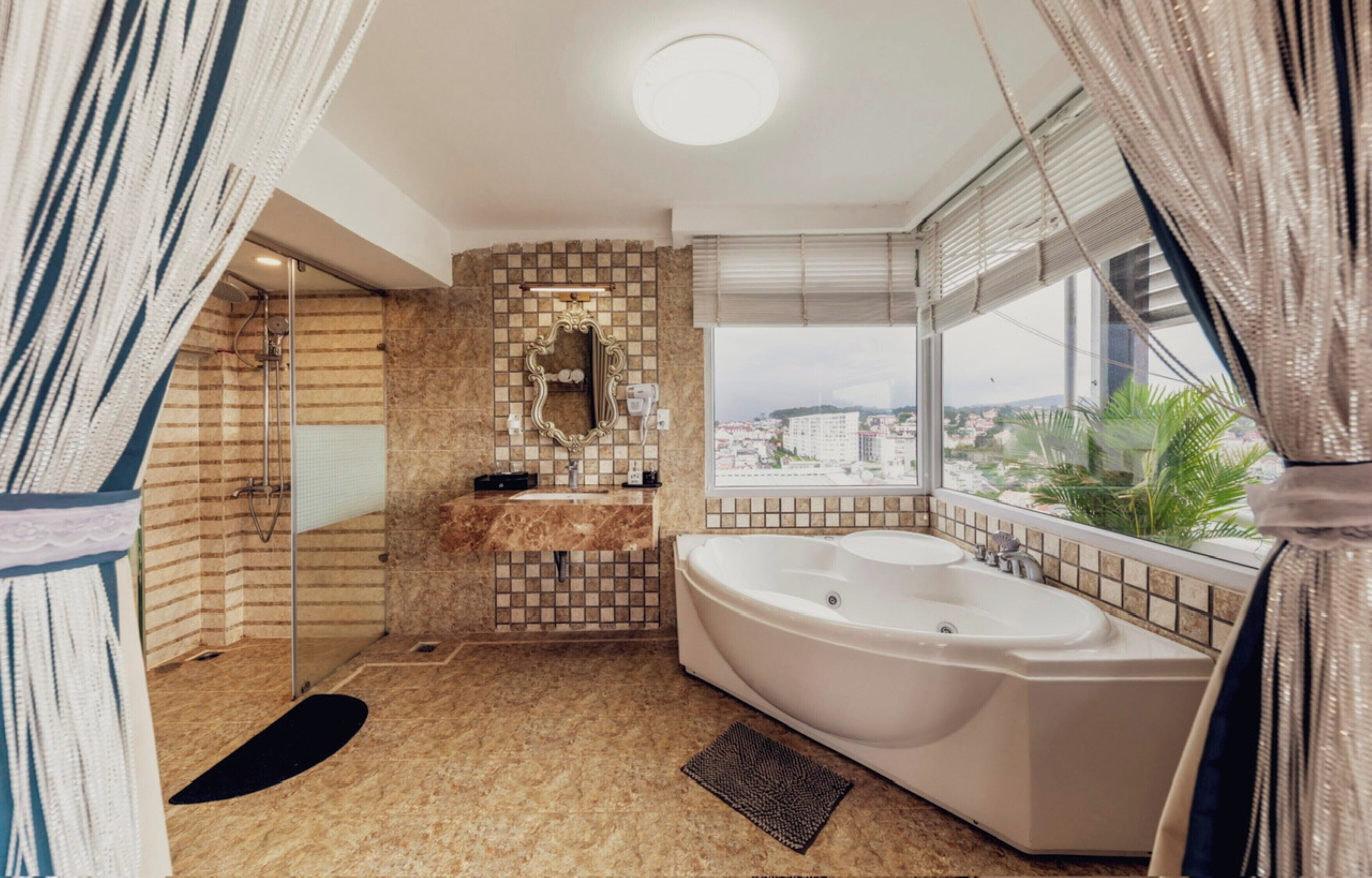 Penthouse, 2 Bedrooms | Bathroom | Shower, hydromassage showerhead, free toiletries, hair dryer