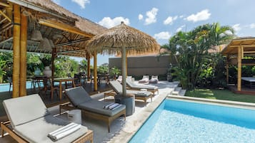 Outdoor pool, pool loungers