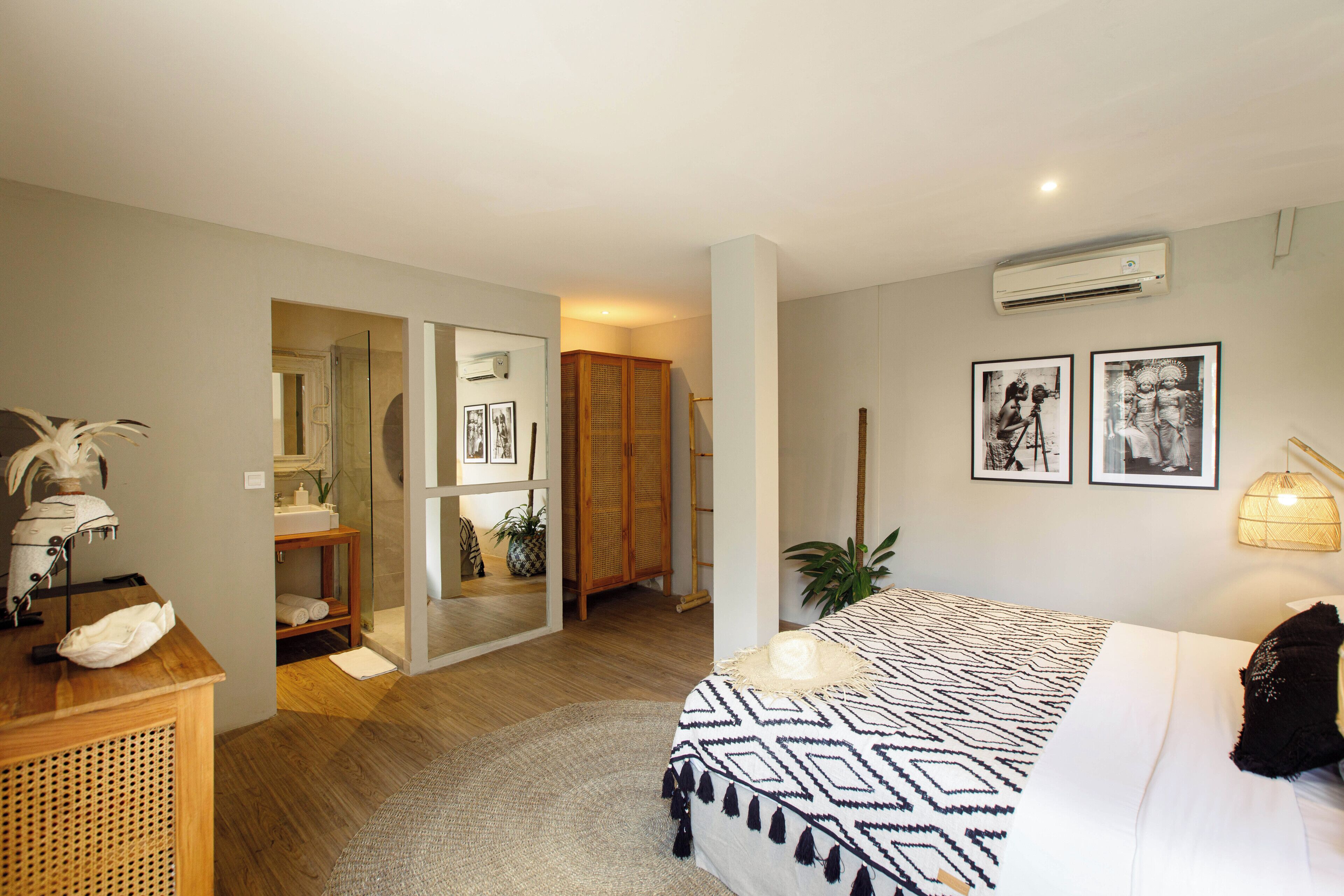 Chambre Économique | Coffres-forts dans les chambres, Wi-Fi gratuit, draps fournis