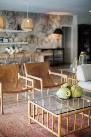 Télévision LCD, lecteur de DVD