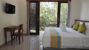 Superior Double or Twin Room | Premium bedding, desk, iron/ironing board, free WiFi - Kencana Ubud (Ubud)