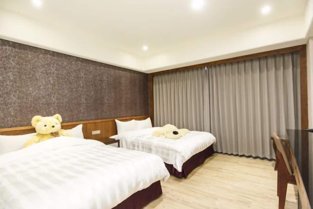 In-room safe, desk, laptop workspace, blackout curtains