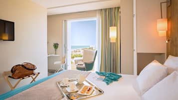 In-room safe, desk, soundproofing, iron/ironing board