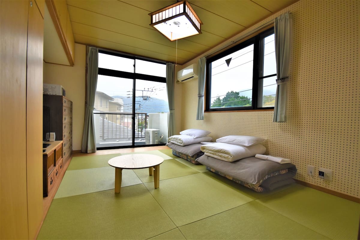 Quarto triplo tradicional, para não fumantes (Japanese Style) | Wi-Fi de cortesia, roupa de cama