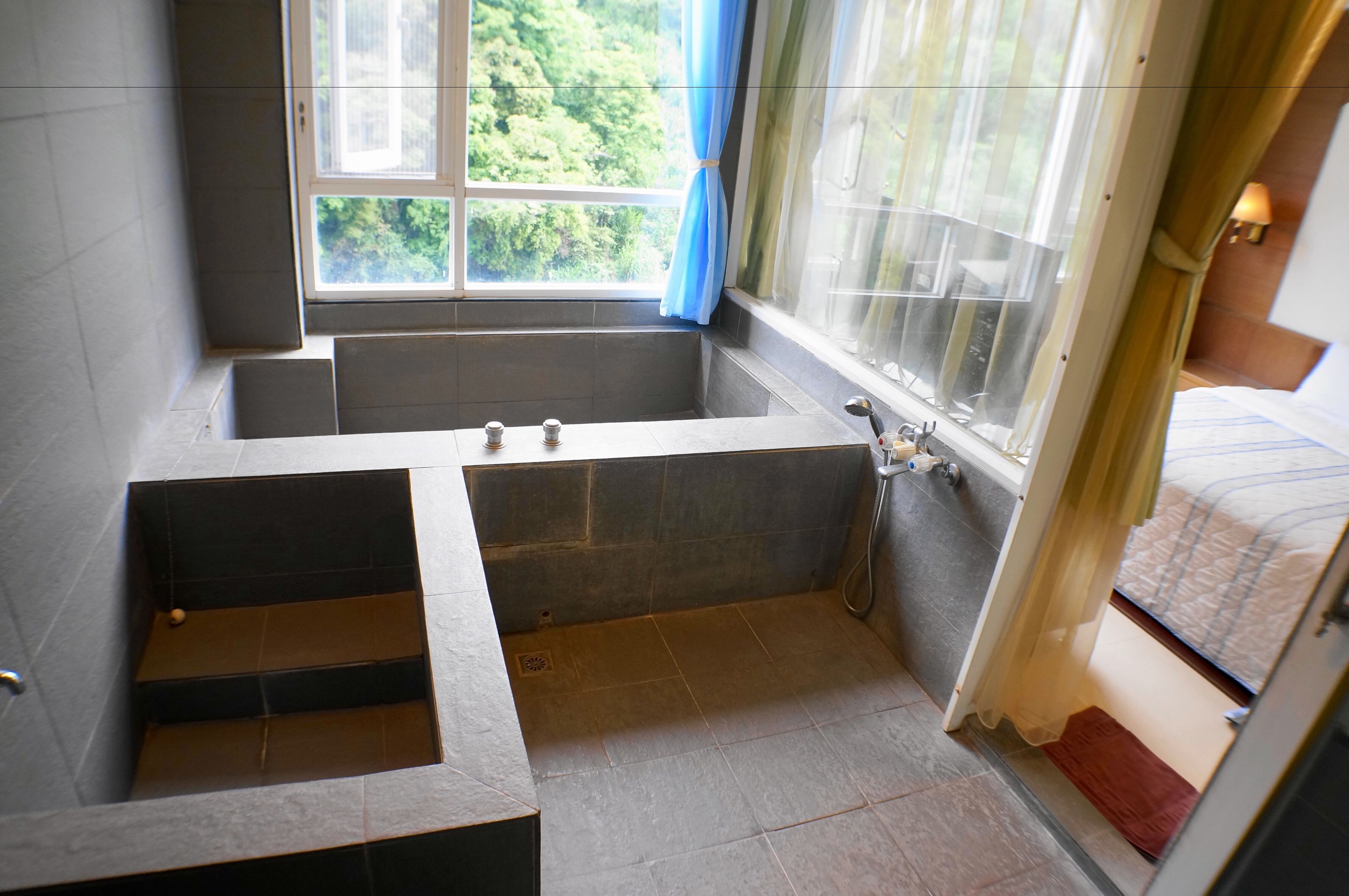 senior double room | bathroom | separate bathtub and shower, spring water bathtub, free toiletries