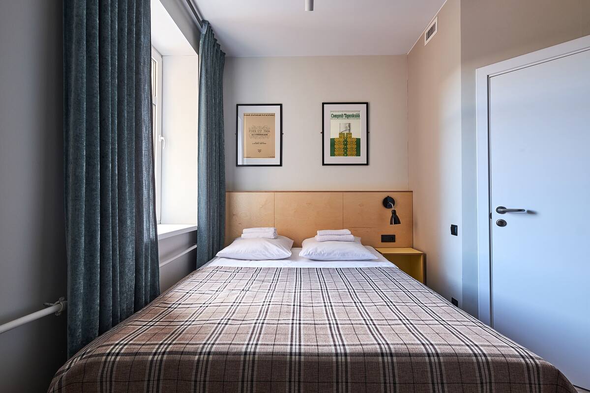 In-room safe, desk, laptop workspace, iron/ironing board