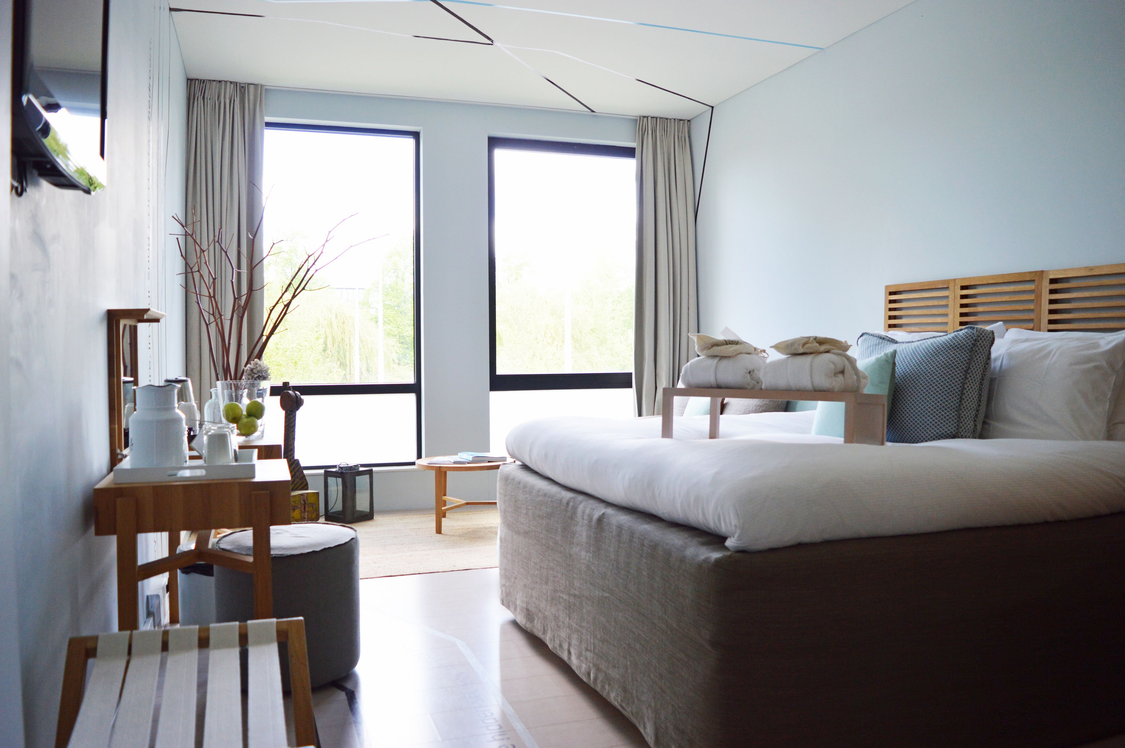 double room | in-room safe, individually decorated, individually furnished