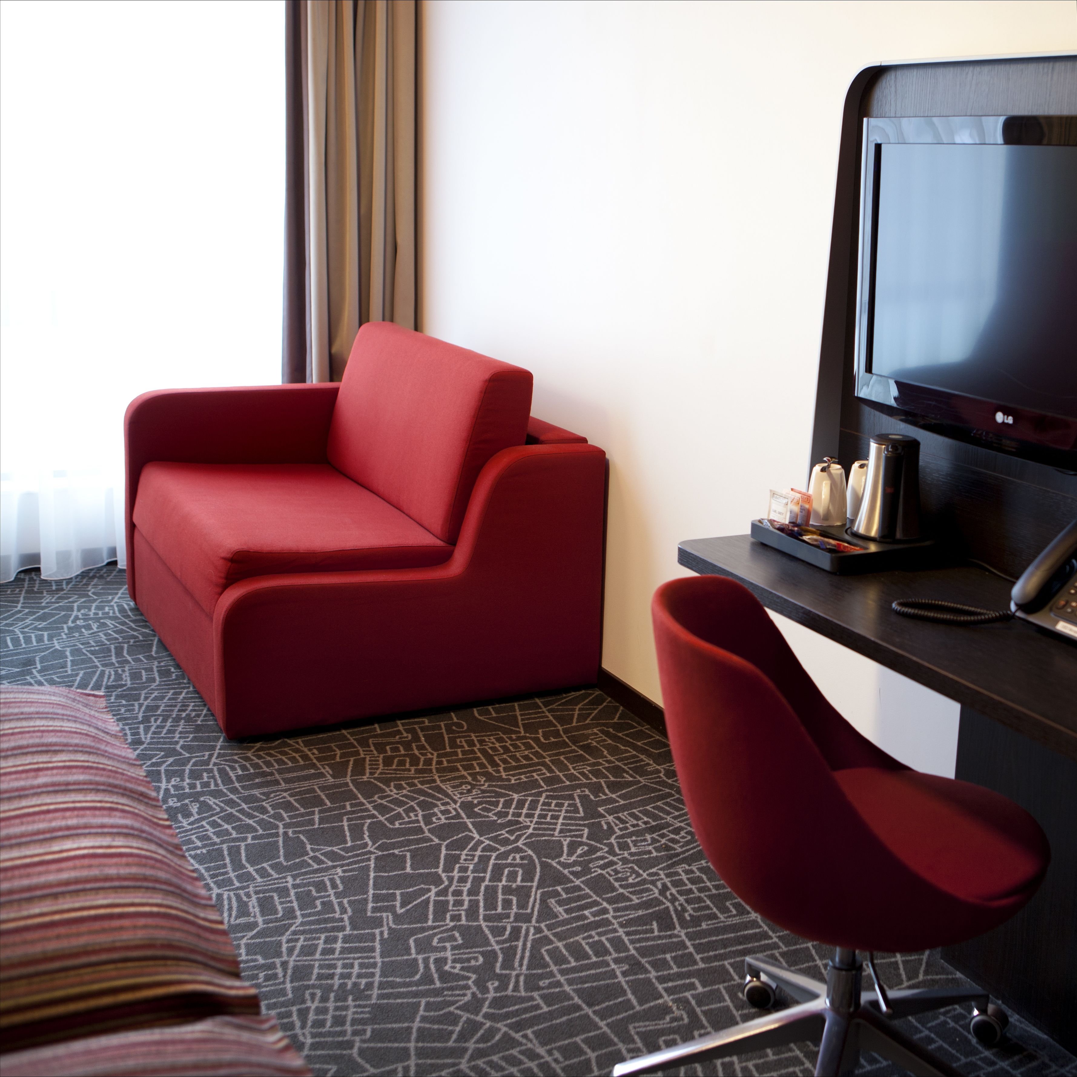 double room | in-room safe, individually decorated, individually furnished