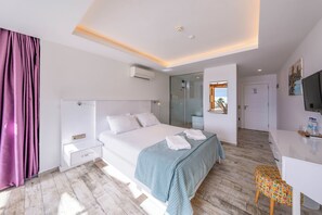 Standard Double Room | Premium bedding, minibar, desk, soundproofing