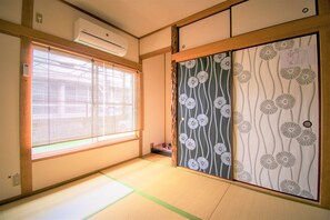 House, 3 Bedrooms, Non Smoking