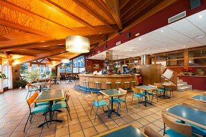 Bar (en la propiedad)