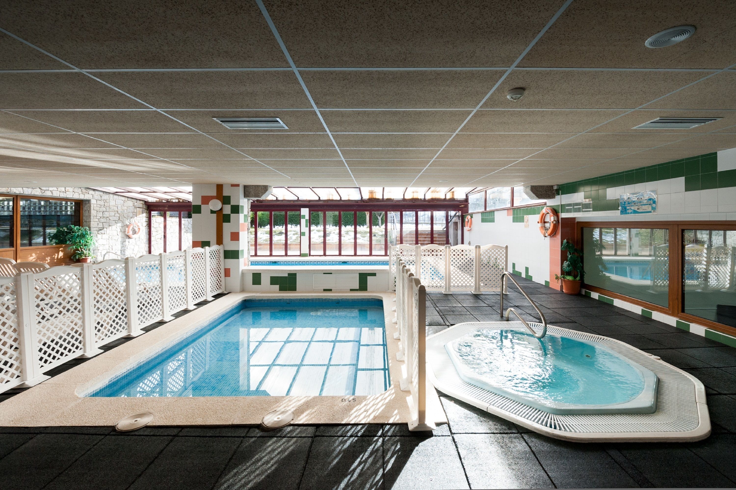 indoor pool