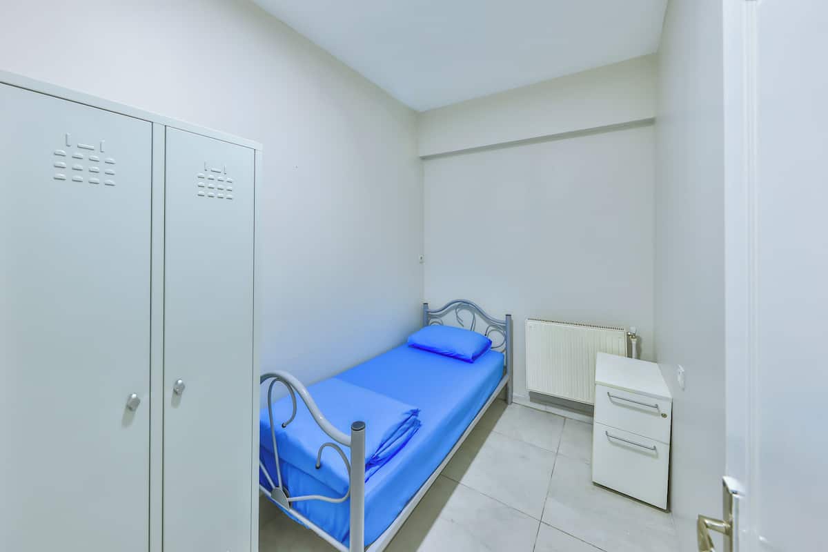1 bedroom, soundproofing, free WiFi, bed sheets