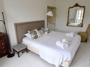 Family Suite, Ensuite, Mountain View (Les Mûriers)