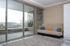 Living room - Studio in the Park (Cape Town)