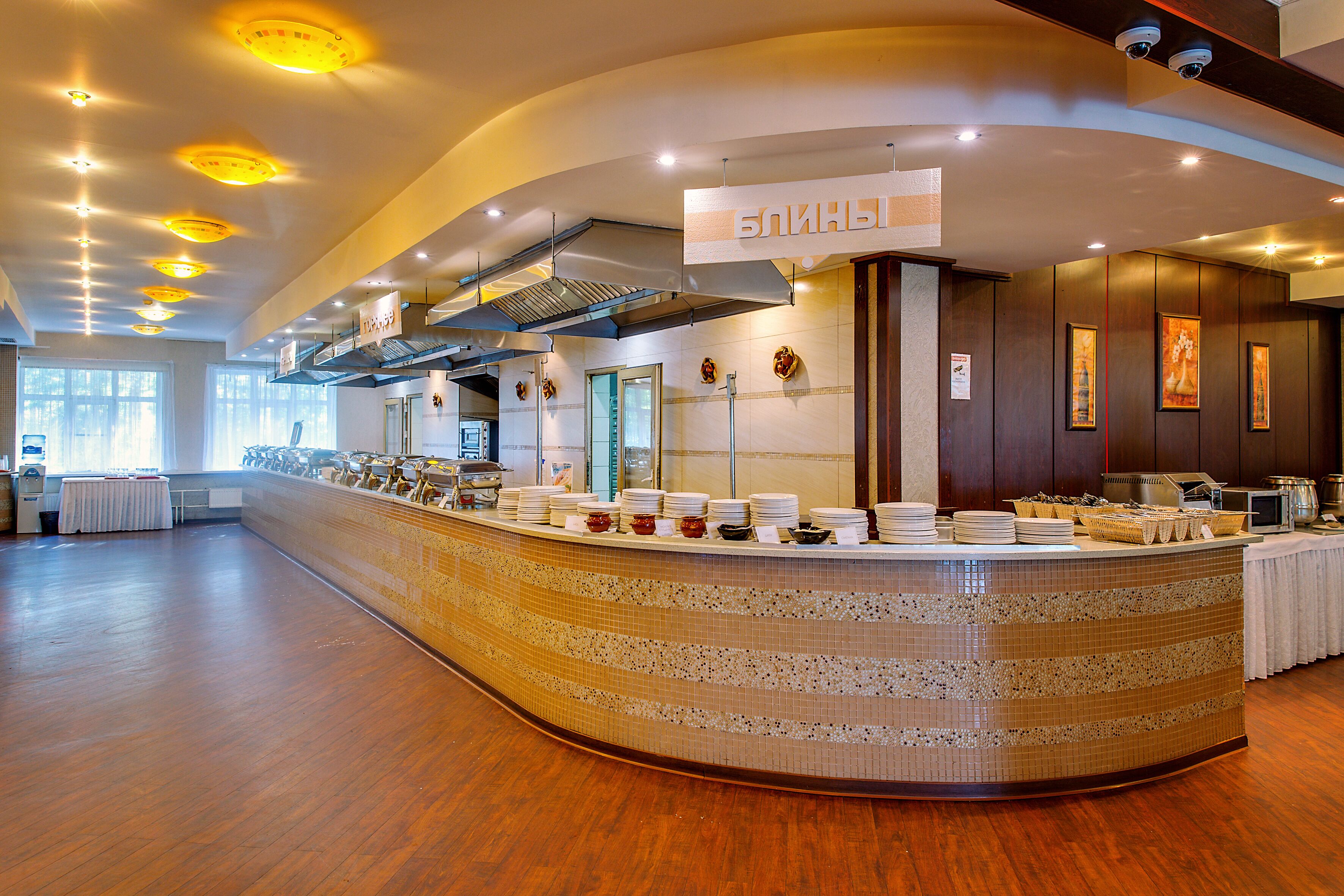 Petit déjeuner buffet compris tous les jours