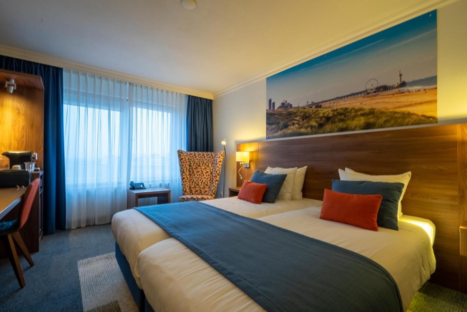 in-room safe, individually decorated, individually furnished, desk