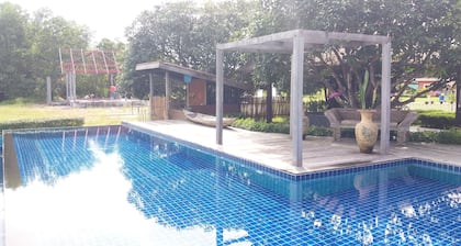 Mountain View Pool Villa Nakhonnayok