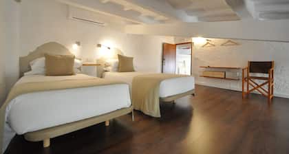 Port Antic Ciutadella by My Rooms Hotels