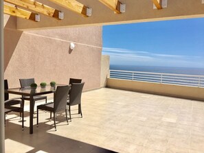 Premium Apartment, 1 Bedroom, Ocean View, Sea Facing | Balcony - Aqua Spa Reñaca (Vina del Mar)