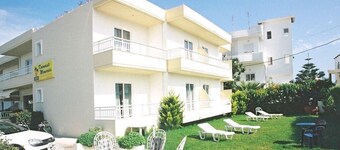 Kremasti Memories Apartments