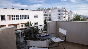 Deluxe Double Room | Balcony view - Hotel Maroussi (Marousi)
