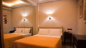 Double Room | Iron/ironing board (on request), WiFi (free), bed sheets - Hotel Maroussi (Marousi)