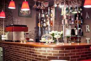 Bar (en la propiedad)