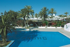 Outdoor pool, pool umbrellas, pool loungers