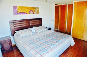 Standard Apartment, 2 Bedrooms, Balcony | In-room safe, iron/ironing board, cribs/infant beds, rollaway beds - Apartamentos Premium Capital Lyon Costanera (Santiago)