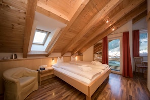 Room - Garni Passeier Hotel (ISCHGL)