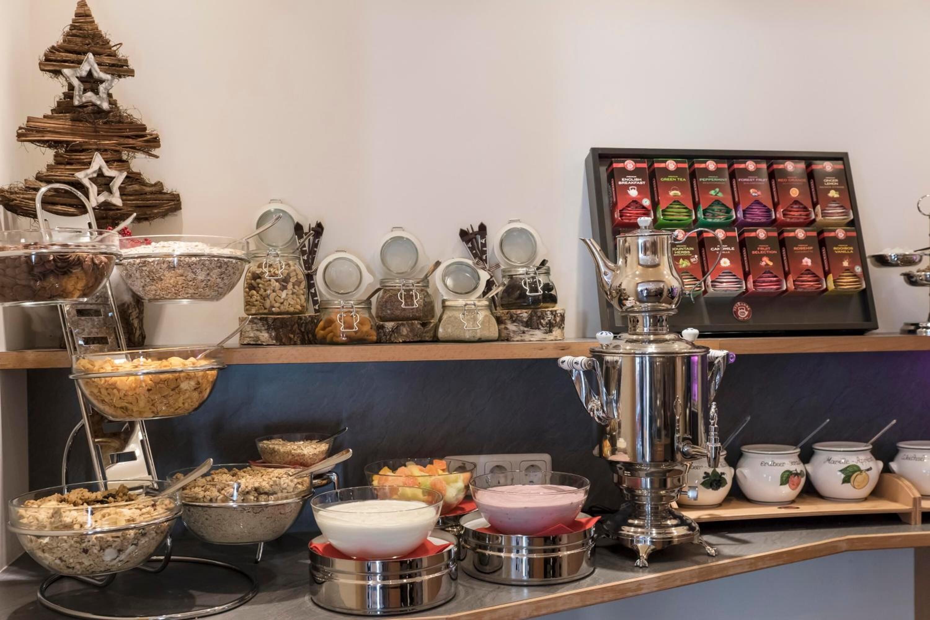 تناول الطعام