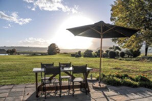 Breakfast, lunch and dinner served - Moorcroft Manor Boutique Country Hotel (Himeville)