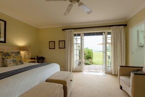 Deluxe Double Room, 1 King Bed | Premium bedding, in-room safe, individually furnished, soundproofing - Moorcroft Manor Boutique Country Hotel (Himeville)