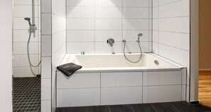 Junior Suite, 1 Double Bed, Kitchenette | Bathroom | Shower, free toiletries, hair dryer, bathrobes - V8 Hotel Motorworld Region Stuttgart, BW Premier Collection (Boeblingen)