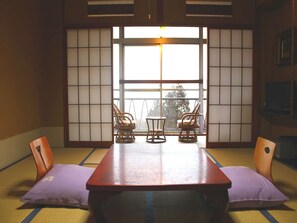 Dining - Ikaho Onsen Sanyo Hotel (SHIBUKAWA)