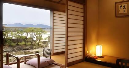 Ikaho Onsen Sanyo Hotel