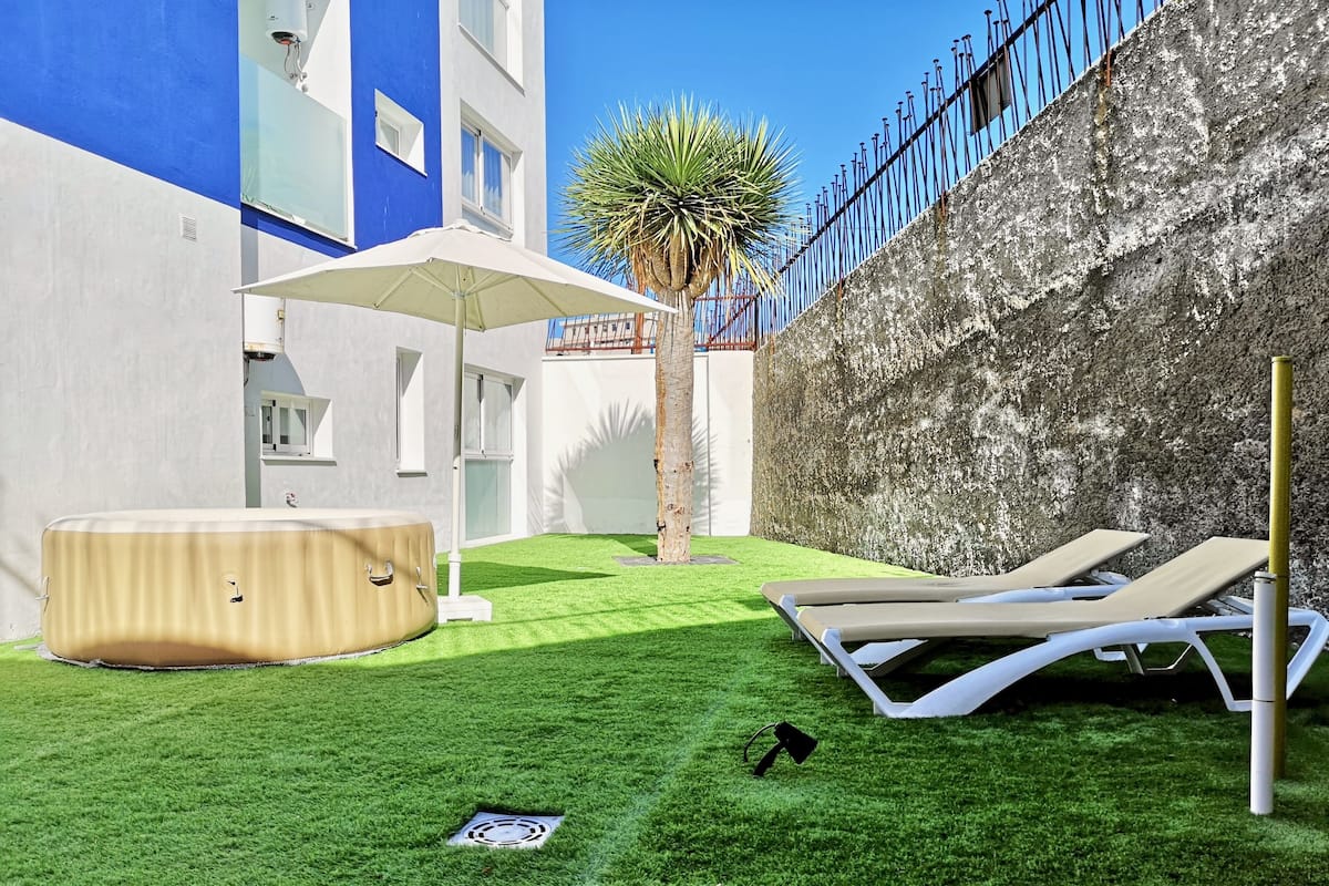 Appartement, bubbelbad, tuin | Terras