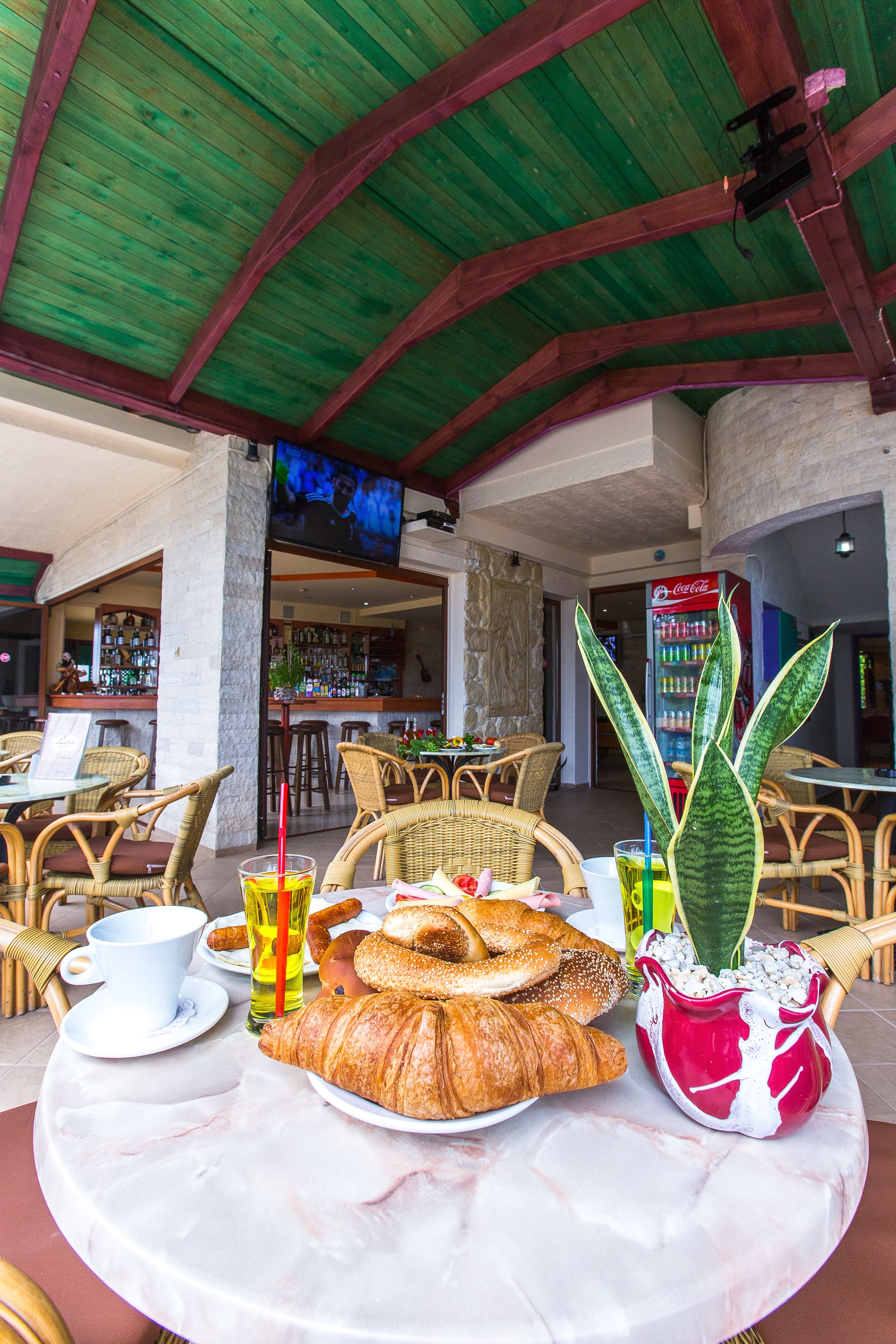 Photo - Litsa Studios