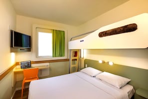 Apartment, 1 Doppelbett | Schreibtisch, Verdunkelungsvorhänge, schallisolierte Zimmer