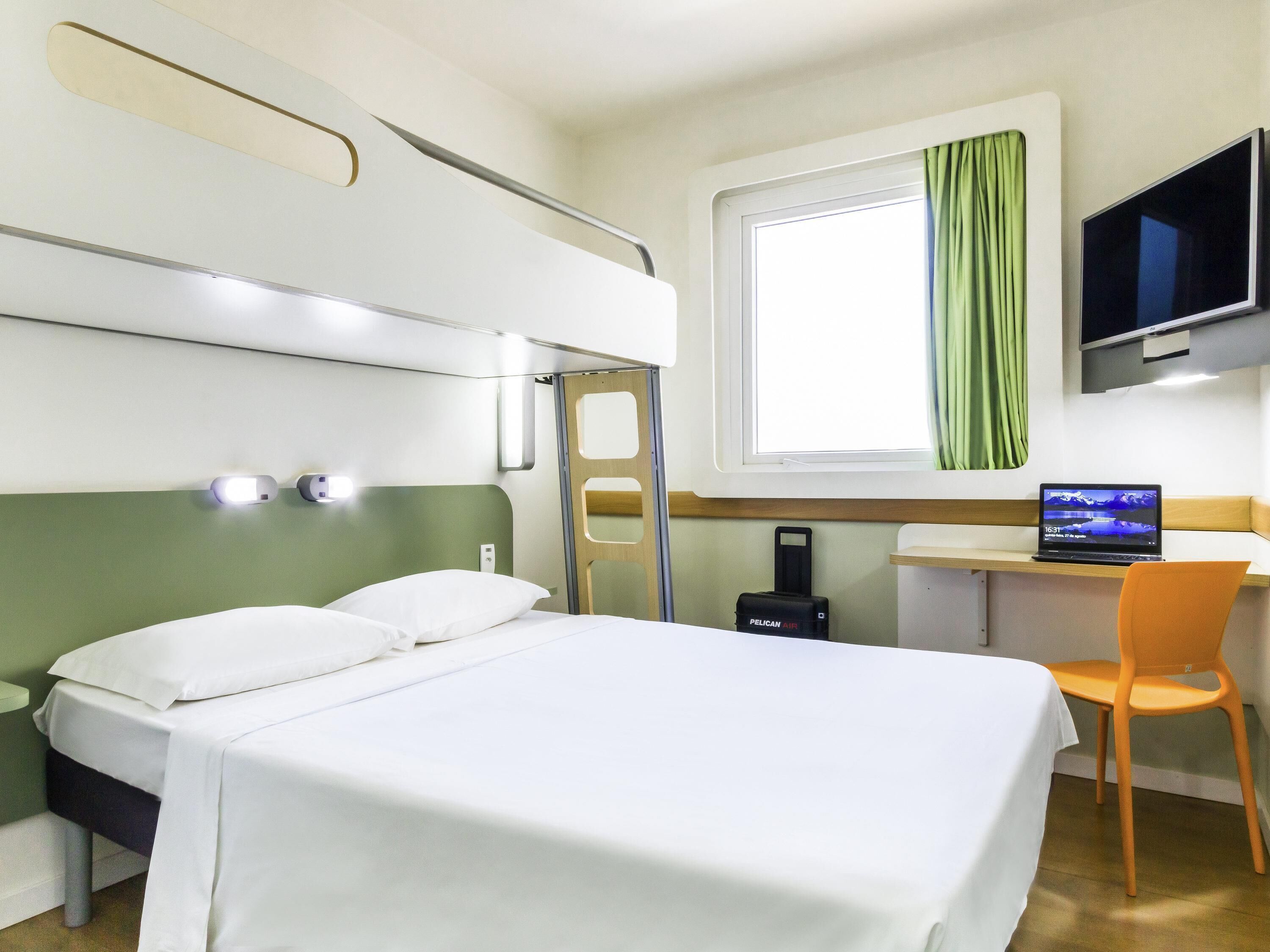 apartment, 1 double bed | desk, blackout curtains, soundproofing, free wifi