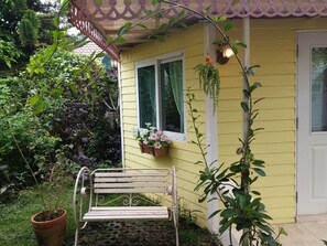 Blue Salvia | 免費無線上網