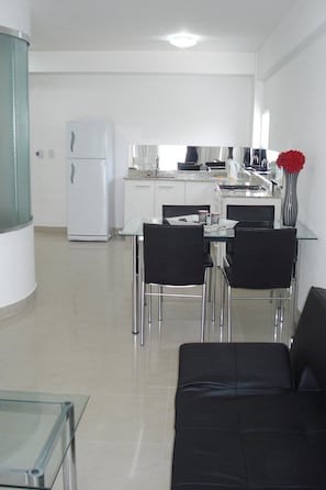 Loft Premium, 1 chambre | Cuisine privée | Grand réfrigérateur, bouilloire électrique