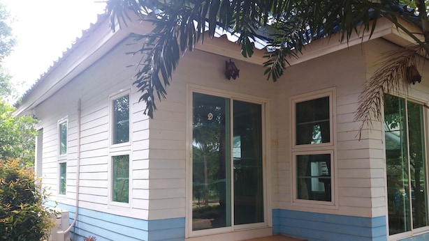 Deluxe Twin Room | Blackout drapes, rollaway beds (surcharge) - Suannoina Resort (Pak Chong)
