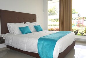 Deluxe Double Room, 1 Queen Bed | Premium bedding, down comforters, pillowtop beds, cribs/infant beds - Hotel Palmeras de Luz (Moniquirá)