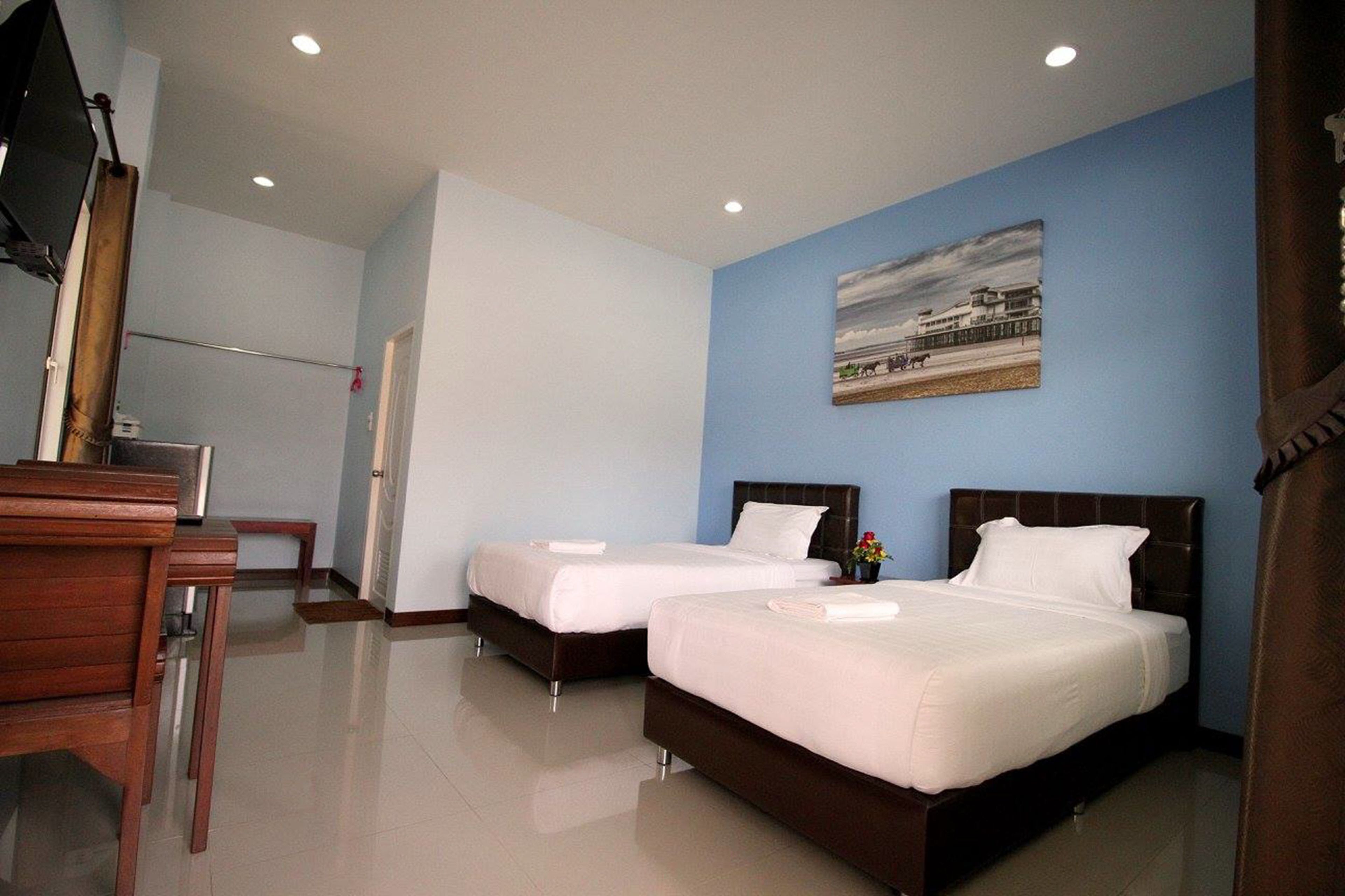 Standard Room | Rollaway beds, free WiFi